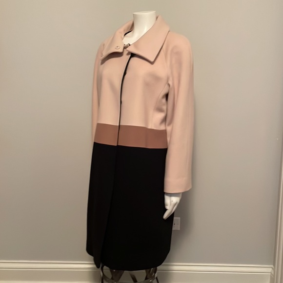 Fleurette Loro Piana Camel, Black and Tan Wool Car Coat Size 14 - Picture 2 of 12
